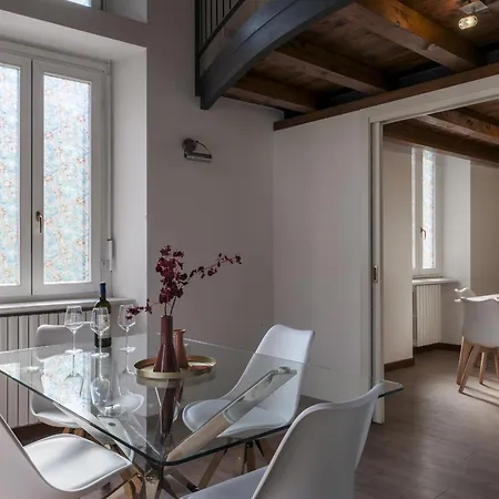 Duplex Open Space With Private Courtyard In Center Prázdninový dům